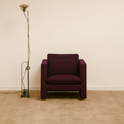 Jota Club Chair